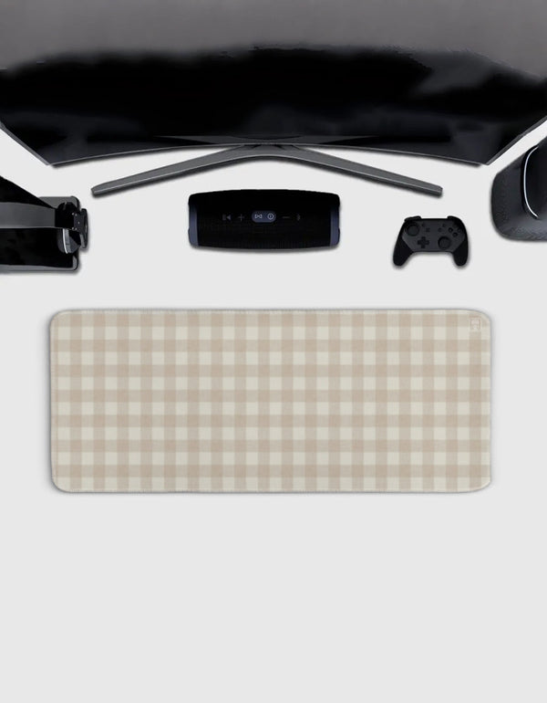 Front_1_c_1118.jpg